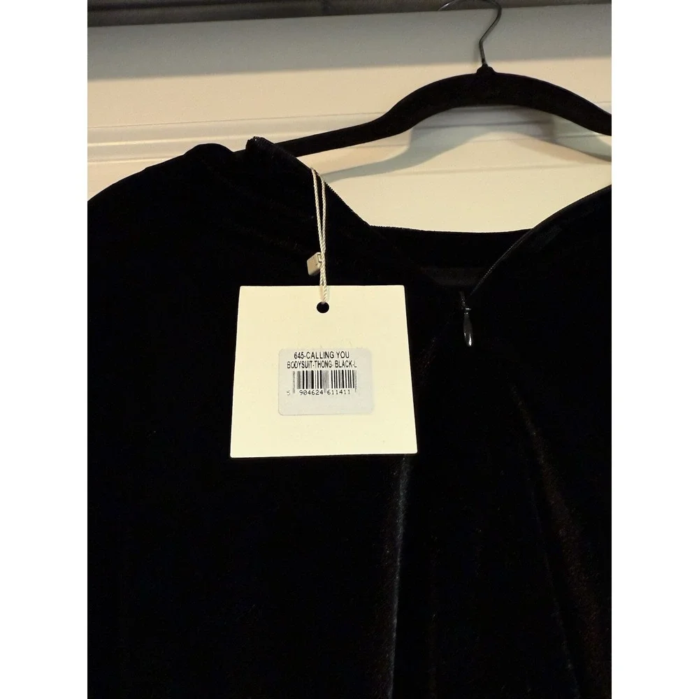 undress code nwt undress